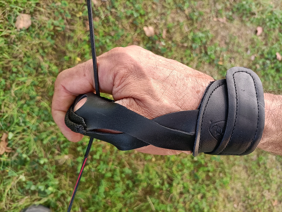 Guantino per sgancio a pollice 2